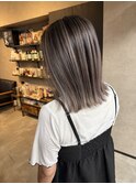 バレイヤージュ、ハイライト、レイヤーカット、切りっぱなしボブ