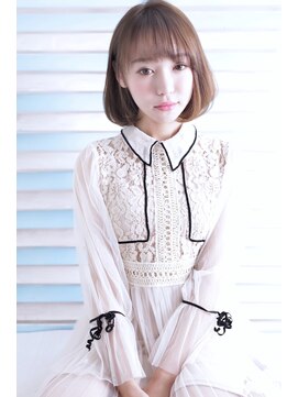 オウル(Owll) 【DISHEL】大人カワイイ 前下がりミニマムボブ モード