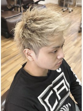ヘアスタジオ ロメオ(hair studio Romeo) ジェットウルフ!