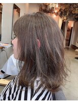 レガロ(Regalo)&nbsp;ミルクティーのダブルカラー《春日井　Regalo　レガロ》