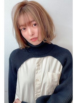 マリアバイアフロート(Maria by AFLOAT) （shige）ミストバンググレーベージュエギョモリ外ハネボブ