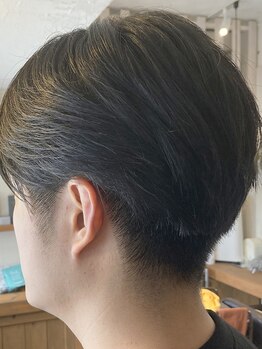 アイディールヘアデザイン(ideal hair design)の写真/実力派スタイリストが"高提案力×信頼の技術"でライフスタイルに合う最適な髪形を一緒に見つけてくれる。