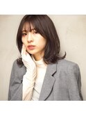 atelier.femくびれが可愛いツヤ感ミディアム