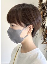 ネクストフォーヘアー(NEXT for hair)&nbsp;大人可愛い前髪あり耳掛けクールショートボブ20代30代40代