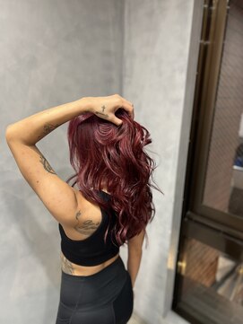 レヴィ 神楽坂(Levi) 艶髪ワインレッド