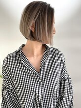 【NEW】カット+白髪ぼかしハイライト￥17600【Zenが提案する白髪ぼかしハイライト】