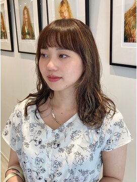 シアン 矢場町店(CYAN.) 白髪ぼかし×パーマ