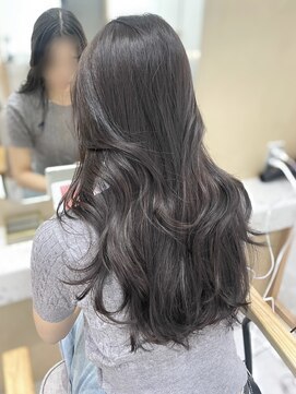 ミシェリー(misherry) レイヤーカット/グレージュカラー/アッシュカラー