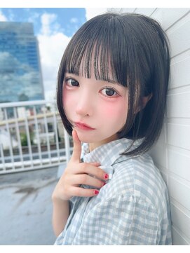 ボブシースルーぱっつん前髪おくれ毛ロブミディアムロング