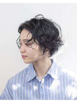 ルプラ ブリリアント(le-pla brilliant) ハンサムショート/パーマ/センターパート/ショートボブ/豊橋田原