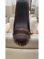 シュヴーブリヤン(cheveux brillants)&nbsp;大人の髪悩みに応える、しなやかで艶めく雨の日ケア