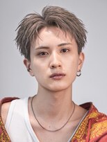 オーシャントーキョーオーバー(OCEAN TOKYO OVER) 韓国ツーブロックアップバングスパイキーフェザーショート