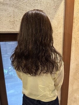 穀雨(Kokuu) オリーブベージュロングパーマ