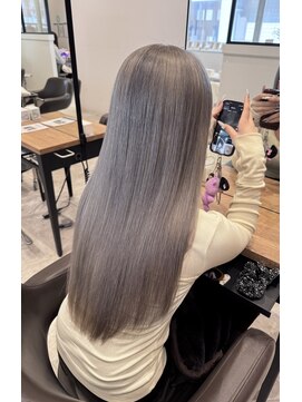 リー 天王寺(Lee) プラチナシルバー×髪質改善