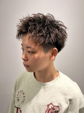 フライ 東通り店(Frei) 大人気！刈り上げスパイキーショート