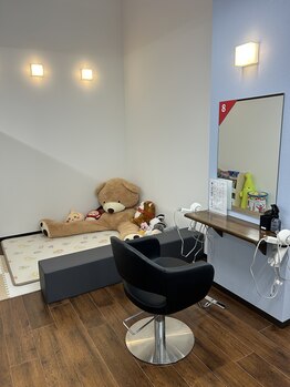 ラキ 久米店(LAKI)の写真/“スピーディー×綺麗”をモットーに、お子様連れの方も大歓迎！空いた時間に気軽に通えるサロンです☆
