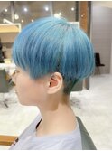 ハンサムショート刈り上げ女子/ブルーカラー