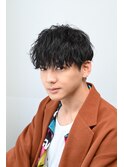 夏こそおすすめ 軽さと動きが映えるバウンドパーマ