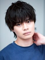 セプト 博多(SEPT.) ウルフカット マッシュヘア 黒髪 メンズカット 20代 眉毛カット