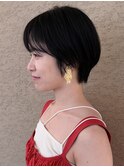 コンパクトに女性らしい、ショートスタイル!