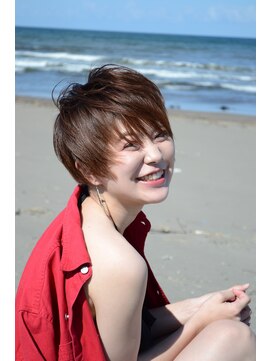 ヘアメイク トルテュ(HAIR MAKE TORTUE) 直線的×ショート by TORTUE