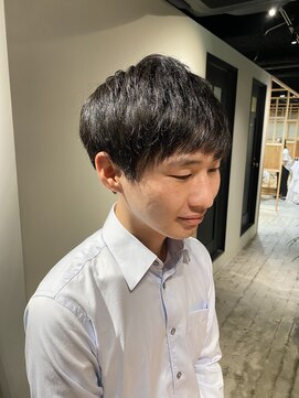 ザウィロー 神保町店(The WILLOW) ナチュラルマッシュショート