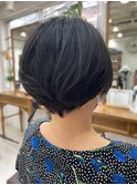 ショートボブ　クセあり