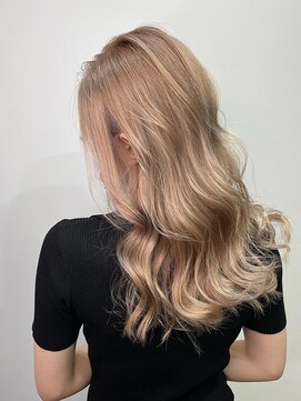 カルフール ロコ 草加西口店(Carrefour LOCO) ダブルカラー/カット/ケアブリーチ