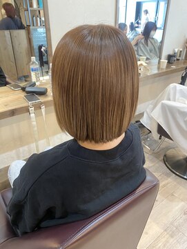 ユニコ(unico) 丸みボブ/ハイライトカラー