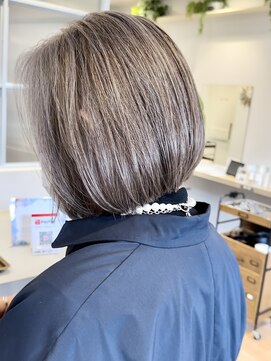 コノアラボ 守谷店(Conoah labo) 脱白髪染めハイライト/白髪ぼかし/デザインカラー