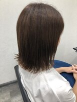 セカンド(Second)&nbsp;Second   ×　外ハネスタイル