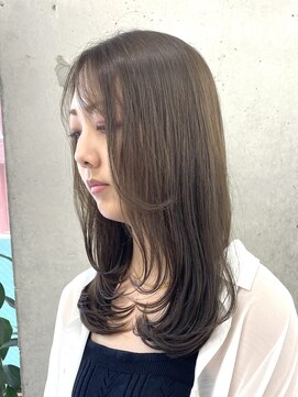 ミリィバイアヤラ 船橋店(MIRYI by ayala) 【RYOYA】オリーブベージュ/レイヤーカット