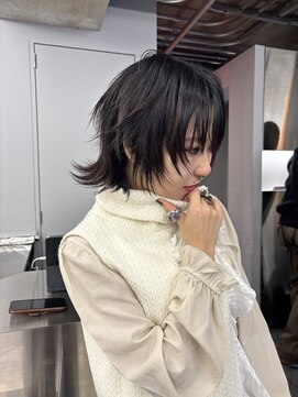 レコ 渋谷(LECO) シャギーウルフのレディースカット