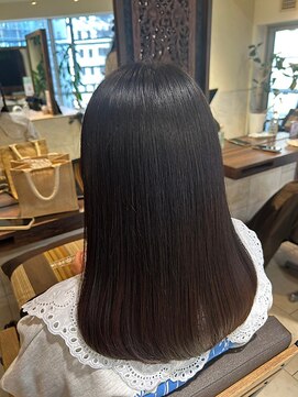 ヘアリゾート粋 ティガ 池袋店(tiga) 艶髪/ストレート/髪質改善/うる艶トリートメント
