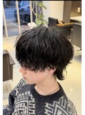 シャドウパーマ