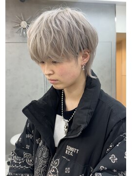 ヴェイン 渋谷(vain) シルバーグレー ウルフマッシュ