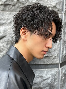 エルマーク 渋谷(L-MARK) センターパート波巻きパーマスパイラルパーマツイストスパイラル