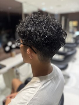 アヴァンスクロス あべのルシアス店(AVANCE. CROSS) 簡単スタイリングの波巻きパーマ