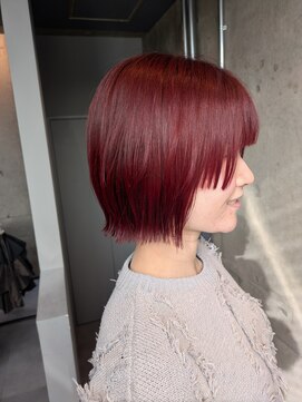 コティ(Kotii) ブリーチ無し ボルドー系レッドブラウン×姫カット