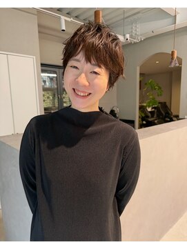 ホヌン 茅ヶ崎(Honnun) ゆるふわニュアンスショート/茅ヶ崎