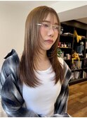 【cyan】ブリーチなし明るめベージュと顔まわりレイヤー