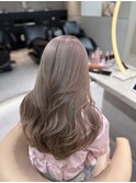 イメチェンヘアスタイル小顔に見せるヘアココアベージュ