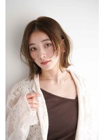 シェル 国分寺(shell)&nbsp;くびレイヤーエモージュグレージュカラーくびれショート/国分寺