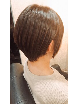 キュキュラ(CuCuLa) 【CuCuLa苦楽園】大人可愛い小顔ワンサイドショートボブ丸み