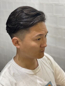 メリケンバーバーショップ フクオカ(MERICAN BARBERSHOP FUK) ビジネスマン ナチュラルパーマ