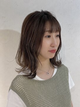 リアン(Lien) ハイライト/アッシュベージュ/ミディアム/MARINA