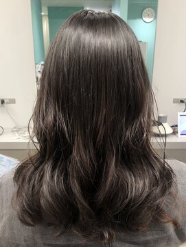 リーホリエ(Lee Horie) 【kanna】コテ巻き風パーマ