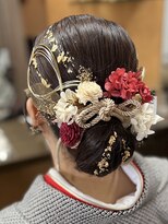 髪切処ICHI(カミキリドコロイチ)&nbsp;タイト系シニヨン