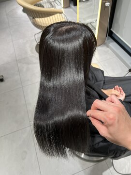 ロンドメリア 天神大名店(Lond Melia) ★くびレイヤーエモージュインナーグレージュ前髪ピンクベージュ