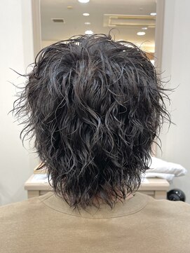 アルターリール(aL ter Rire) ハイライト/マッシュパーマ/ウルフ/アッシュブラック/中村郁未